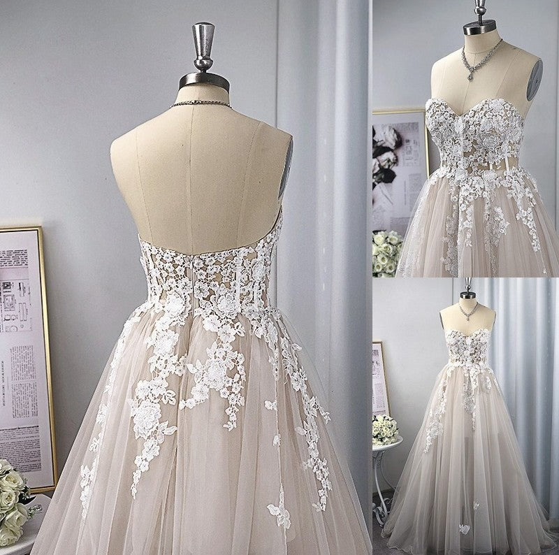 A-Line/Princess Sleeveless Sweep/Brush Sweetheart Applique Tulle Train Wedding Dresses