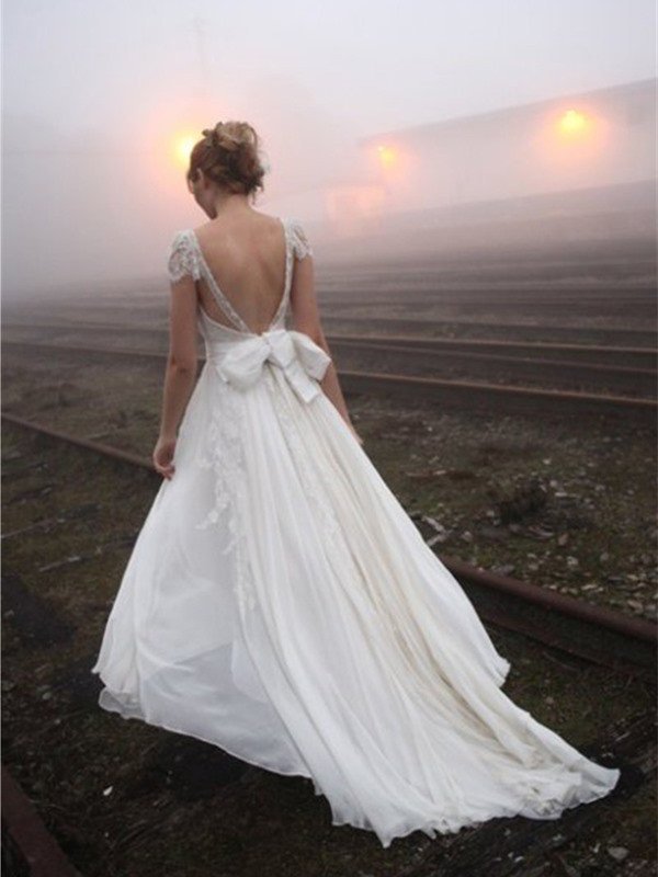 V-neck Lace Train Sweep/Brush A-Line/Princess Sleeveless Chiffon Wedding Dresses